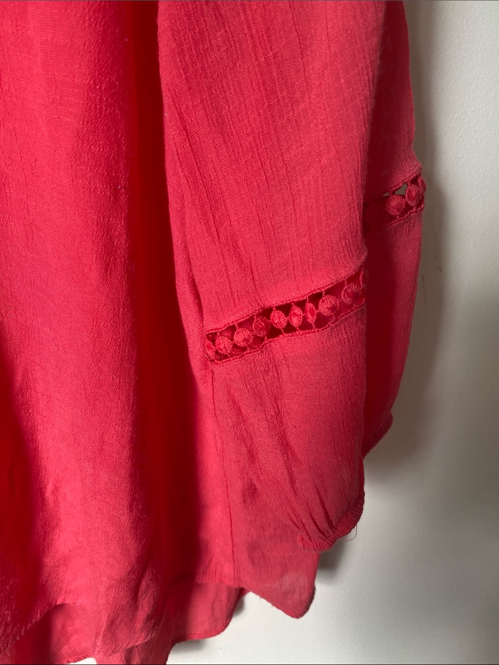 Zac & Rachel Coral Lace Yoke V-Neck Boho Blouse - Picture 5 of 6
